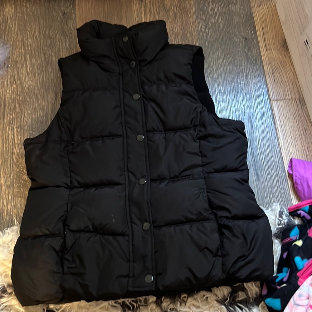 Black Puffer Vest